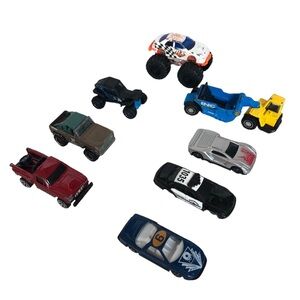 Matchbox - Maisto & Others Die Cast Toy Cars Lot of 8